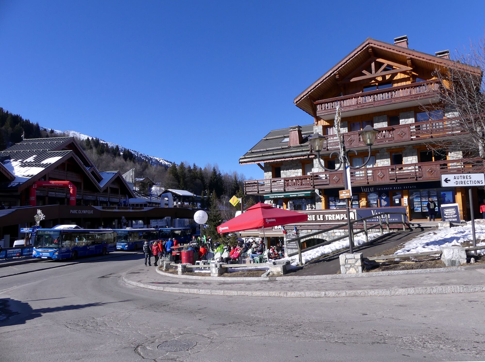 Méribel-Centre sous la neige